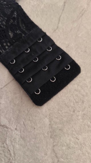 Sujetador de encaje negro