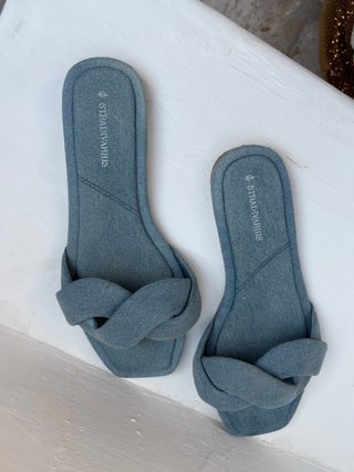 Sandalias vaqueras Stradivarius azules