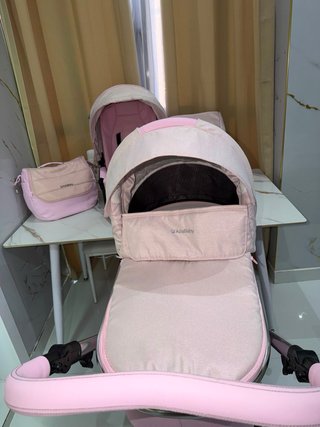 Carro de bebé adababy urge