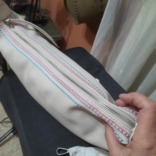 Bolso Desigual beige bordado sin estrenar