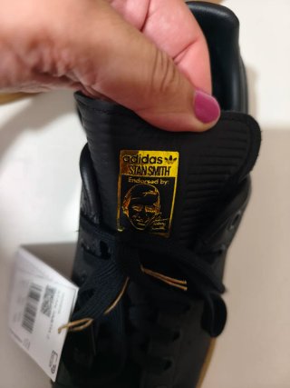 Adidas Stan Smith Negro/Dorado Talla 38.5