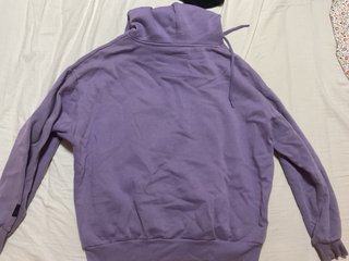 Sudadera Morada Stranger Things Talla M