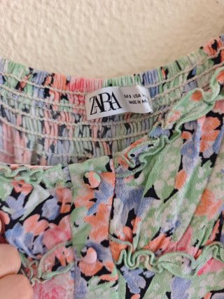 Vestido Zara estampado