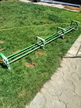 Estantería metálica verde