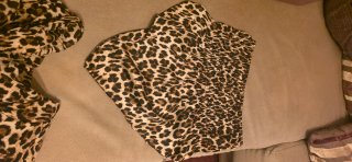 Conjunto top pañuelo y falda pantalón leopardo