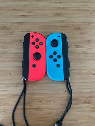 Nintendo Switch + Accesorios y Juegos