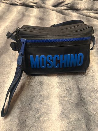 Riñonera Moschino Negra y Azul