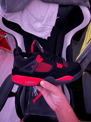 Jordan 4 Black Red