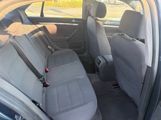 VOLKSWAGEN JETTA TDI *TECHO+NAVI+XENÒN*