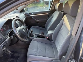 VOLKSWAGEN JETTA TDI *TECHO+NAVI+XENÒN*