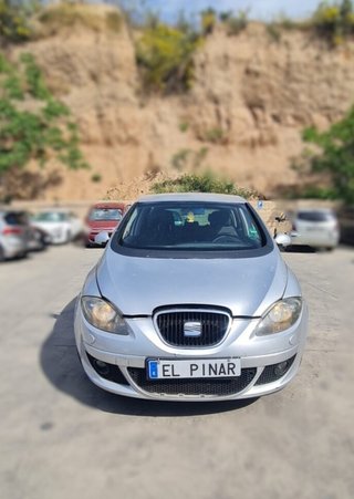Paragolpes del seat altea 2.0 tdi 2005-2013 120322