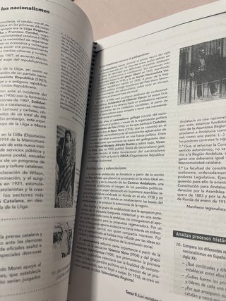 Libro de historia de España 2º bach Vicens Vives