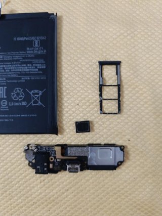Piezas Xiaomi Redmi 9: Batería, Altavoz, Bandeja