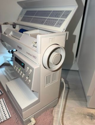 Máquina de coser PFAFF creative 1467