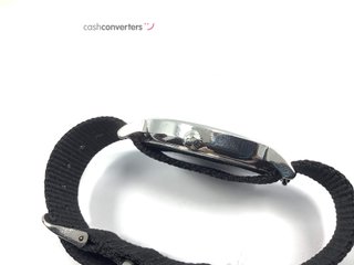 reloj pulsera premium unisex tissot everytime zafiro 40mm (t143410)