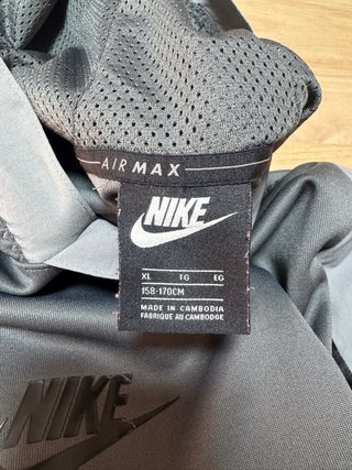 Sudadera Nike Air Max Gris Original En buen estado