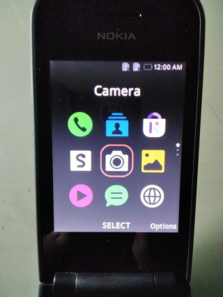 Nokia 2720 Flip