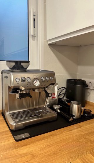 Cafetera Sage Barista Express