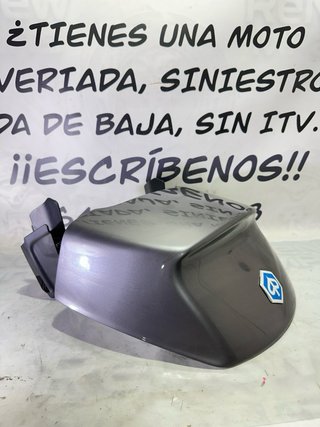 Tapa maletero Piaggio X Evo 125