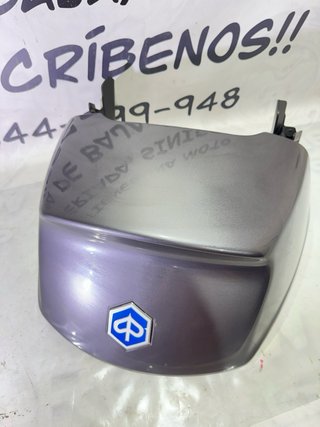 Tapa maletero Piaggio X Evo 125