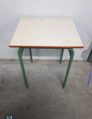 Mesa de colegio metálica y madera