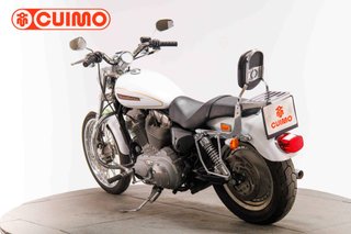 HARLEY DAVIDSON SPORTSTER 883