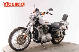HARLEY DAVIDSON SPORTSTER 883