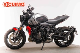 TRIUMPH TRIDENT 660