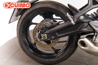 TRIUMPH TRIDENT 660