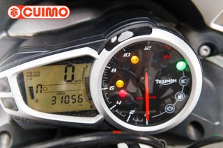TRIUMPH STREET TRIPLE R