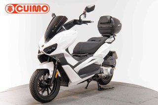 KEEWAY VIESTE 300