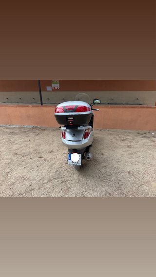 moto 125cc peugeot satelis