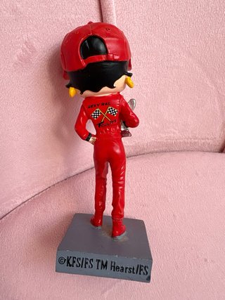 Betty Boop figura piloto trofeo