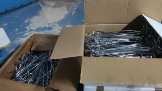 1357 Ganchos para panel perforado