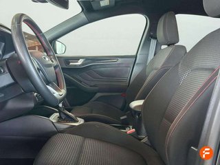 Ford Focus 1.0 Ecoboost MHEV 114kW ST-Line Auto