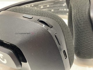 diadema logitech g733