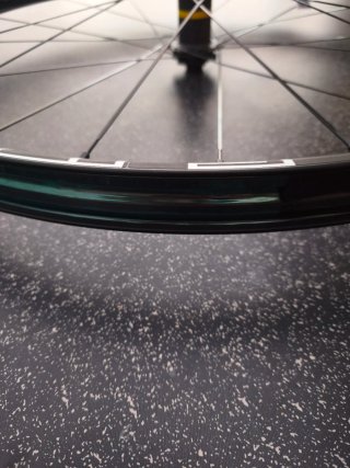 Rueda Mavic *NUEVA* DEEMAX Delantera 29" 6T