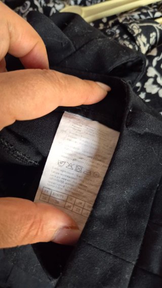 Pantaloni neri eleganti