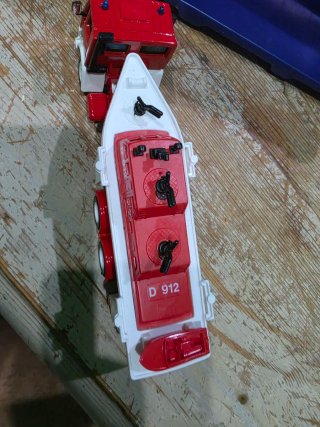Siku 2823 LKW con Motorboot 1:55 Ford truck