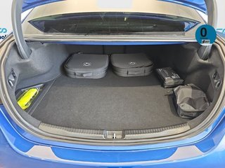 Mercedes Clase C 300 de 230 kW (313 CV)