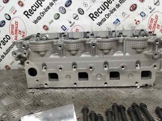 Culata 110405m302 nissan pickup (d22) 384326