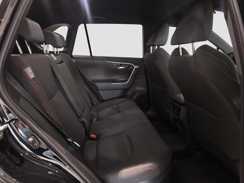 Toyota RAV4 2025, foto 7