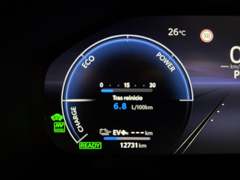 Toyota RAV4 2025, foto 21