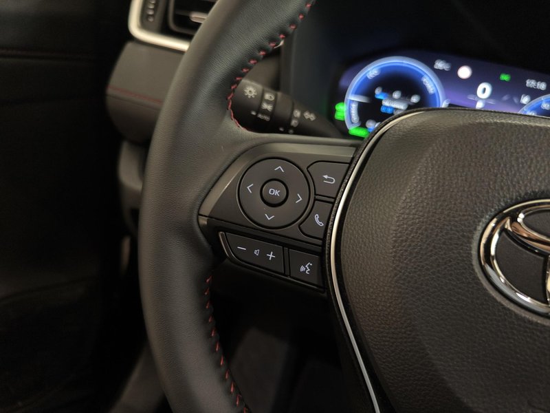 Toyota RAV4 2025, foto 24