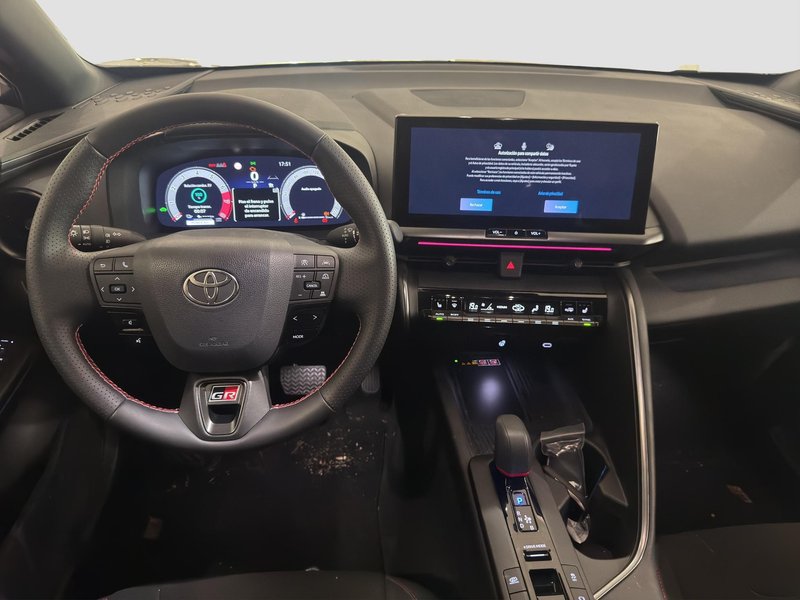 Toyota C-HR 2025, foto 8