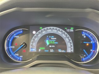 TOYOTA RAV4 5P Advance 220H e-CVT