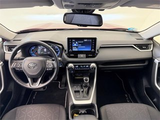TOYOTA RAV4 5P Advance 220H e-CVT