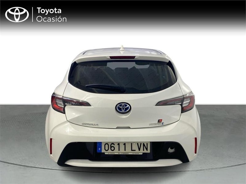 Toyota Auris 2021, foto 4