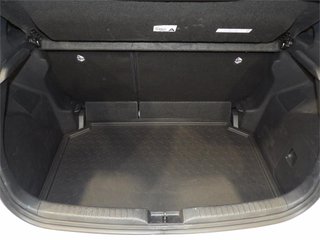 TOYOTA Yaris 1.5 120H Style