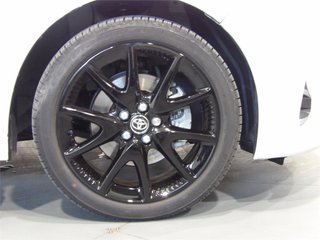 TOYOTA Yaris 1.5 120H Style